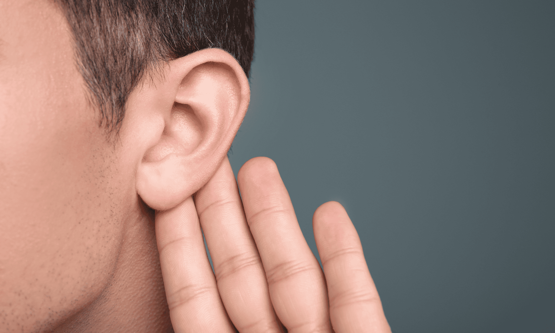 Le processus de chirurgie des oreilles